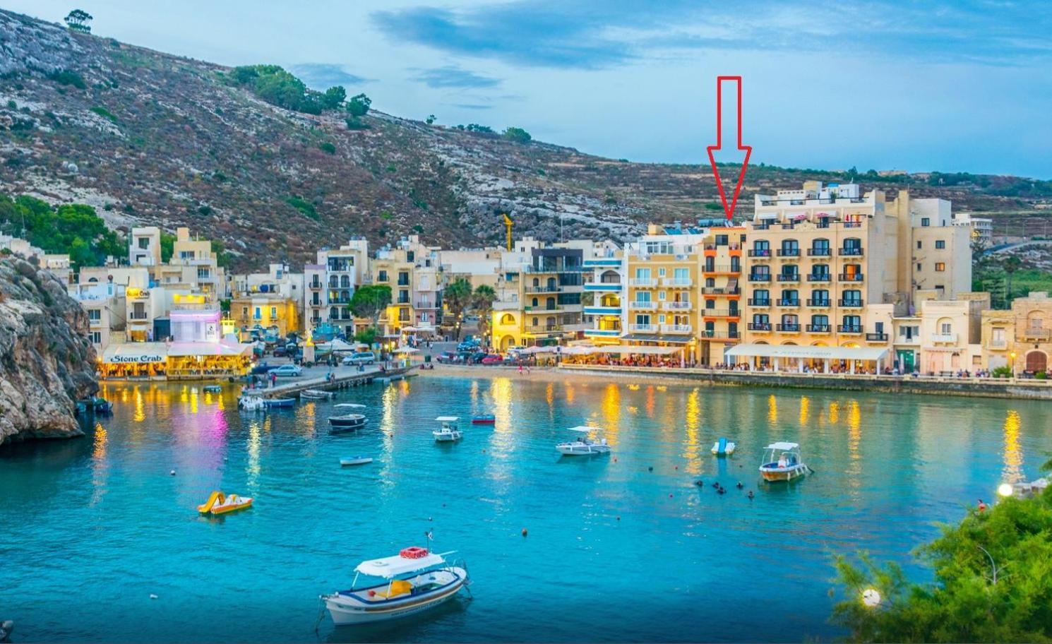 Seafront Duplex Penthouse With Terrace Overlooking Xlendi Bay المظهر الخارجي الصورة