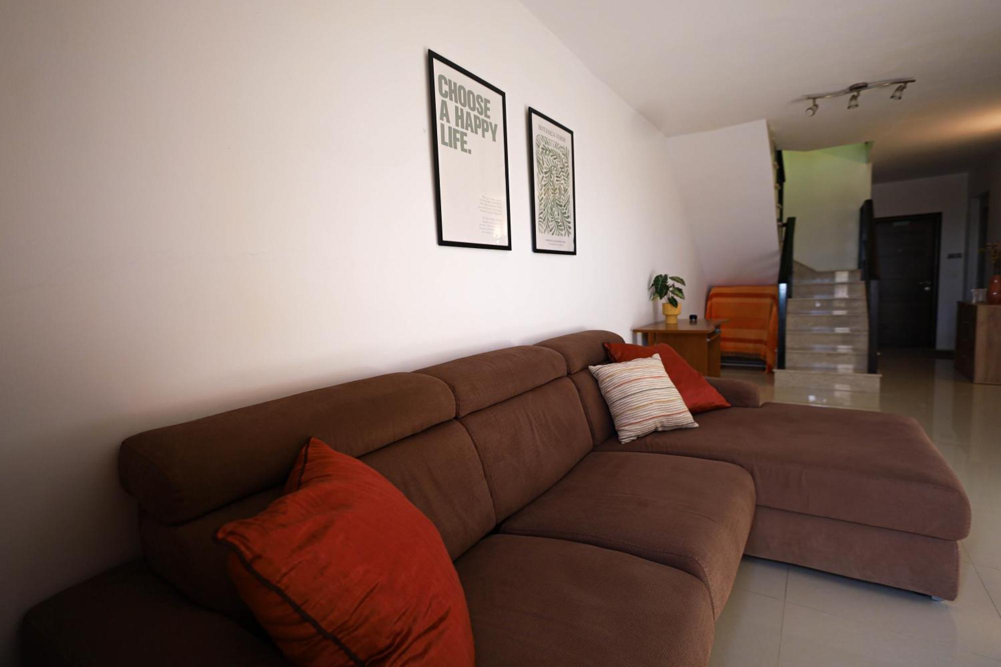 Seafront Duplex Penthouse With Terrace Overlooking Xlendi Bay المظهر الخارجي الصورة
