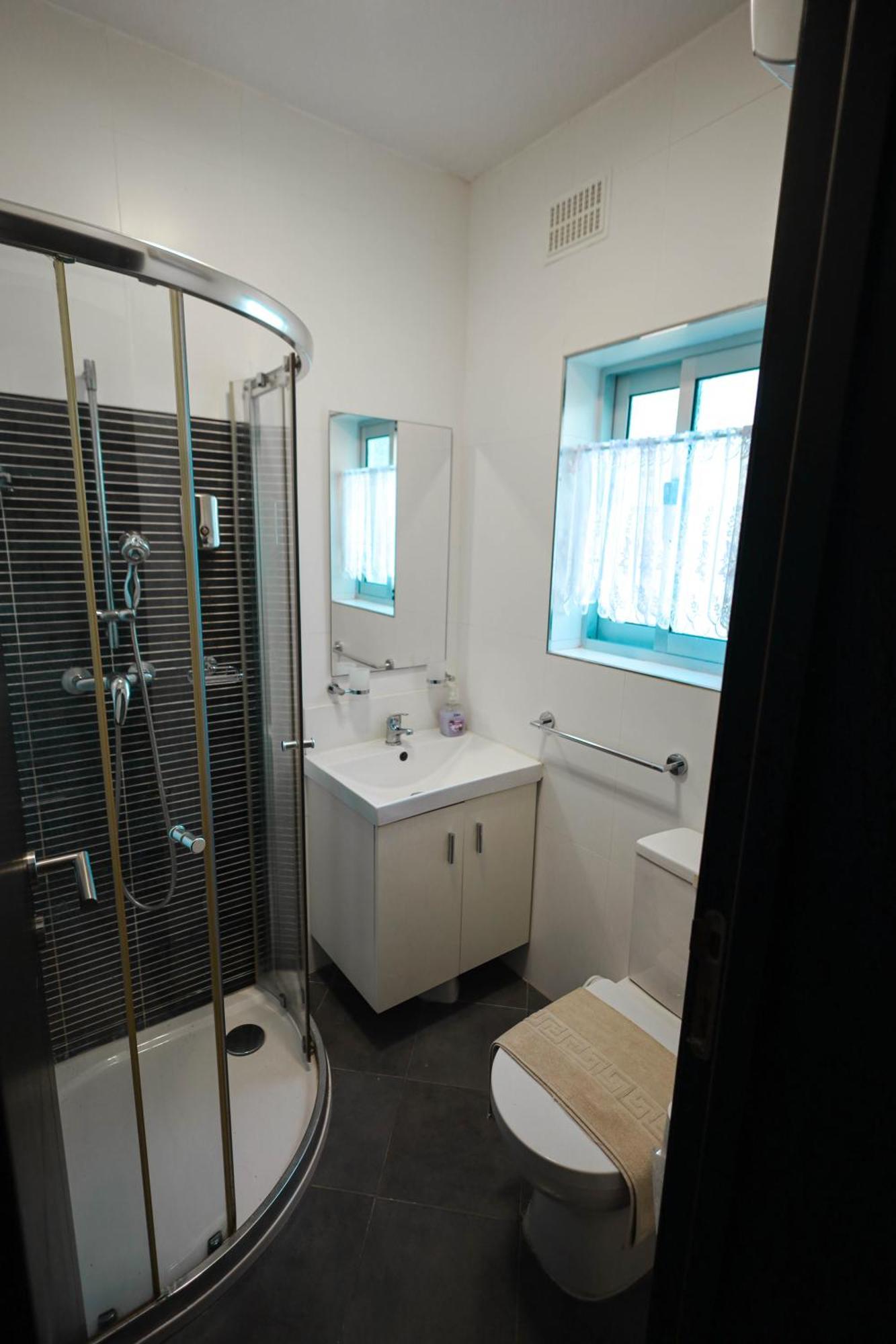 Seafront Duplex Penthouse With Terrace Overlooking Xlendi Bay المظهر الخارجي الصورة